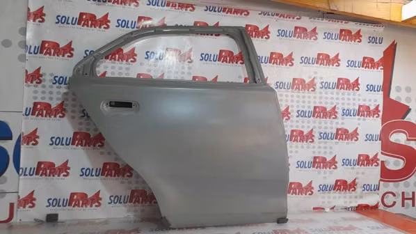 PUERTA TRASERA DERECHA PARA MG3 OLD CON LED