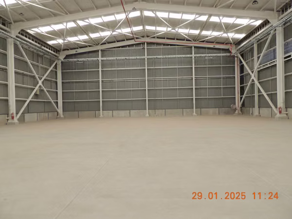 BODEGA DE 1000 M2 EN ENEA  (61341)