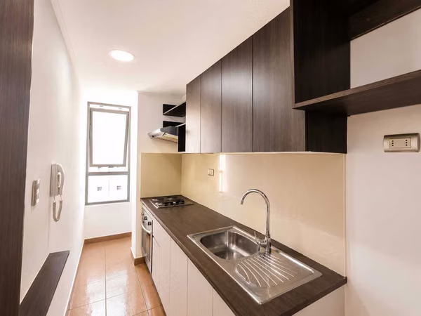 Departamento soleado en venta con bono pie  (64041)