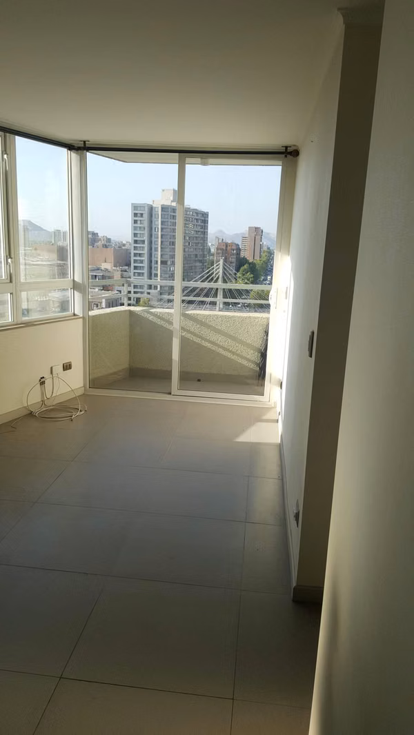 Oportunidad Inversionista . 2/1 Metro Santa Ana .cod. 812