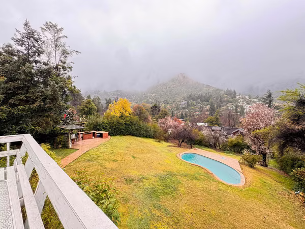 Venta Terreno de 1578 m2 / 180 m2 construido. (66123)