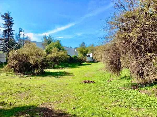 EXCLUSIVO SITIO EN VALLE ESCONDIDO (69711)