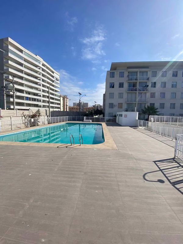 Arriendo  Dpto. cerca de la Playa  hasta Dic (70128)