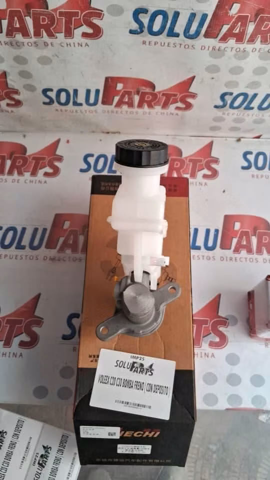 BOMBA DE FRENO CON DEPOSITO PARA VOLEEX C30