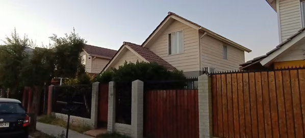 Vendo Linda Casa en Lampa