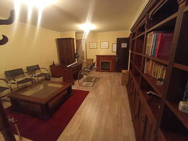 SE ARRIENDA  OFICINA AMOBLADA CENTRO TEMUCO  (72292)