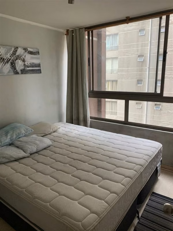 Depto 2 Dorm, 1 baño, Bodega, Metro S Lucia (72116)