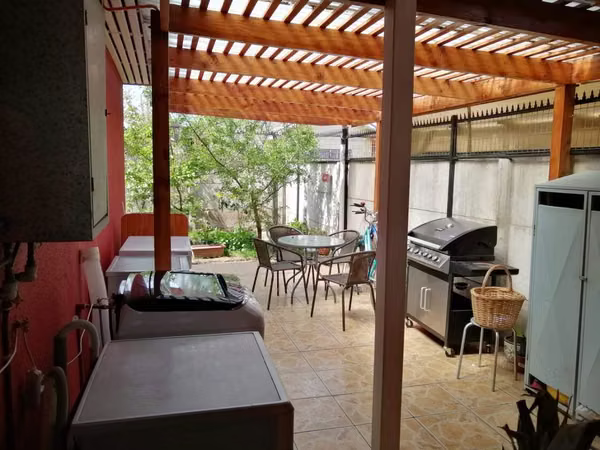 Casa Venta 5 Dorm 3 Baños. Cerca Tottus  (72677)
