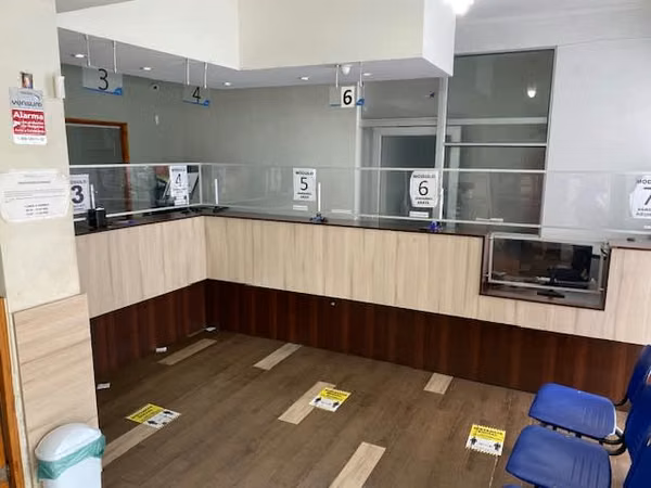Se vende Espectacular Local Comercial, Calle San Martin