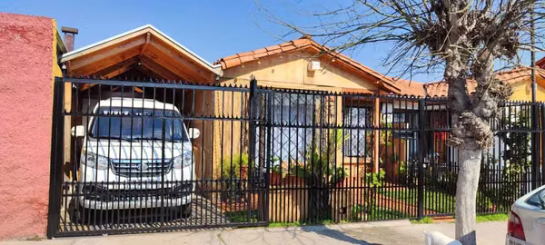 Preiosa Casa en Tranquilo Barrio (73435)