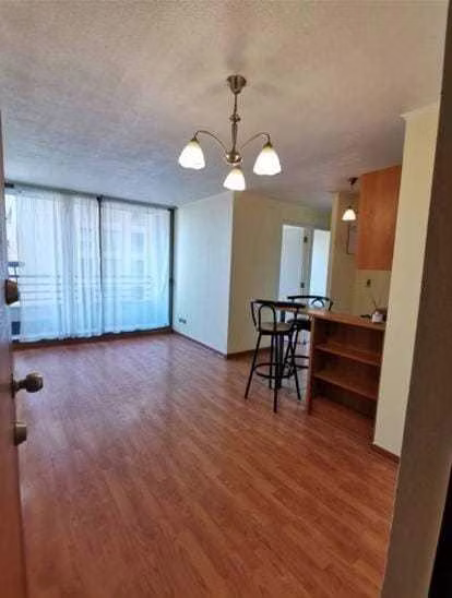 Departamento en L. Cochrane en Santiago  (74515)