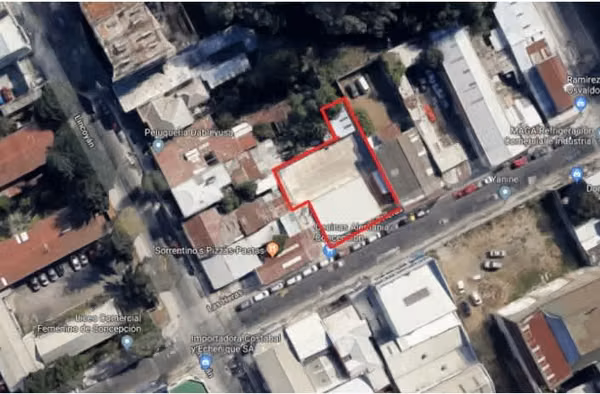 Excelente local comercial en Heras, Concepción