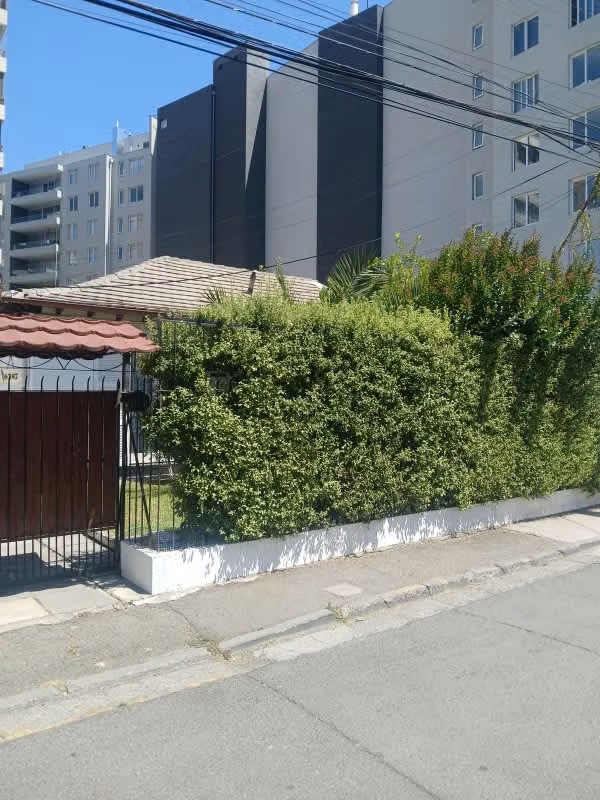 Propiedad en venta en las condes, para inversión o