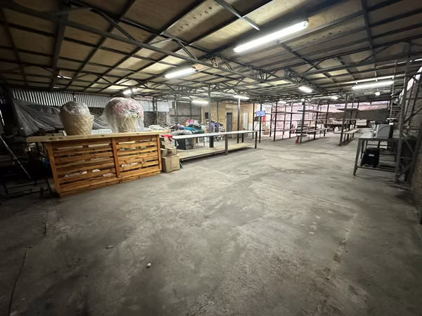 SE VENDE AMPLIO GALPÓN/BODEGA, CONCHALÍ