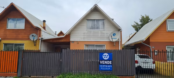 Cómoda y amplia casa en villa los Castaños de Labranza