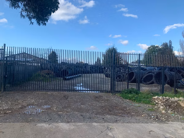 Terreno urbano 1200M2 (28126)
