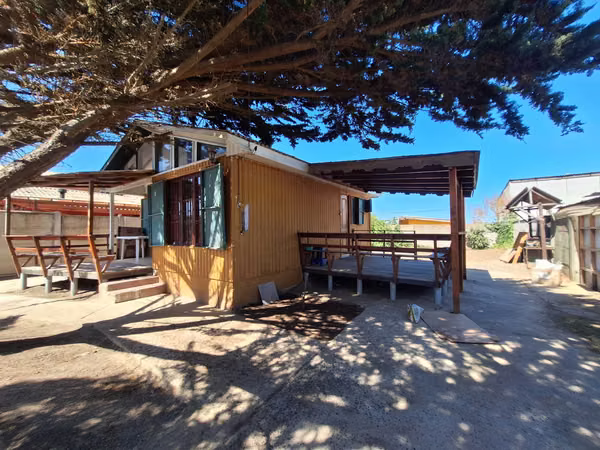Venta casa a pasos de playa 2d 1b (78318)