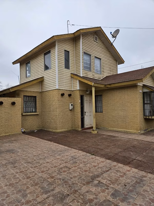 SE VENDE CASA EN SECTOR SINDEMPART