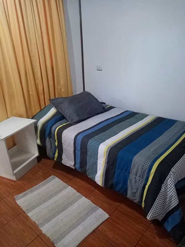 Arriendo pieza independiente