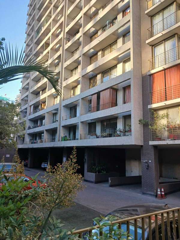 Metro Santa Ana depto. en Venta1D+1B  (83084)
