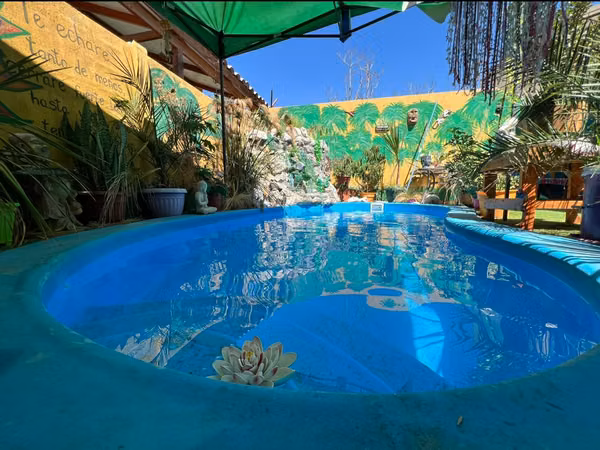 Casa en Pukara de la Chimba, con piscina y terraza.