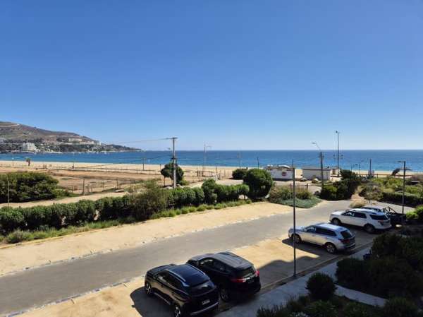 EXCELENTE DEPARTAMENTO 2D+2B EN PRIMERA LÍNEA – PA