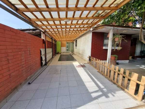 Casa 1 piso sólida, 6 dormitorios, Padre Hurtado