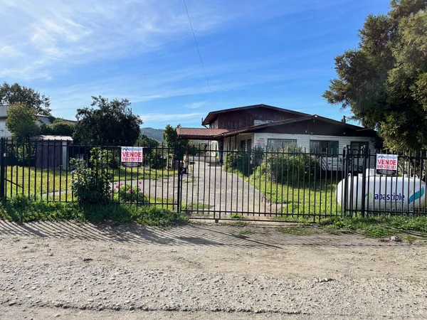 Gran Propiedad en Venta en René Schneider