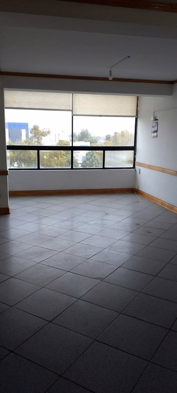 OFICINA CERCANA METRO RODRIGO DE ARAYA DIRECTO DUEÑO