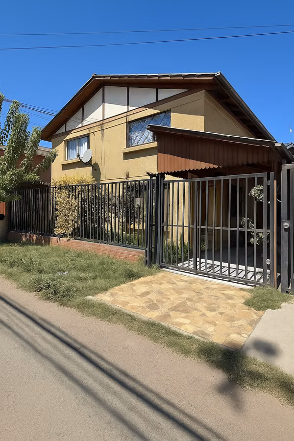 Casa 3D 1B con estacionamiento en Puente Alto – $75.000.000