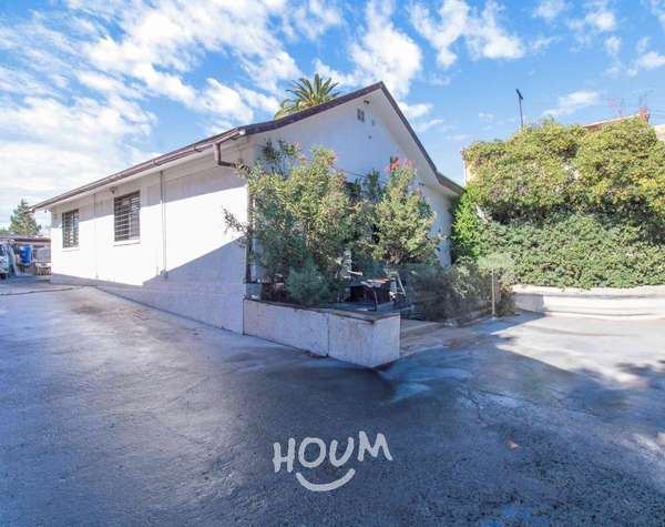 Casa en Gran Avenida José Miguel Carrera
