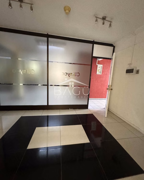 se vende oficina, edificio PUKARA