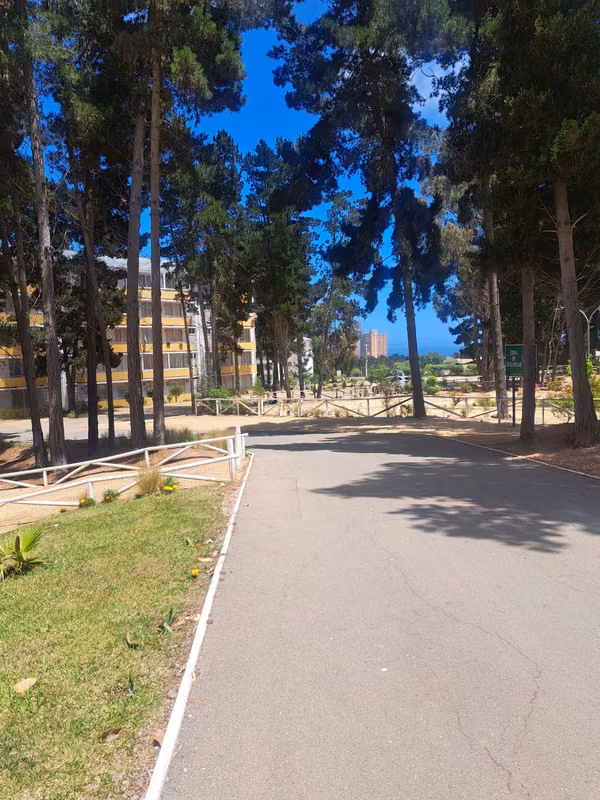 VENTA DEPARTAMENTO AMOBLADO. 2 HABITACIONES , 1 BAÑO, ESTACIONAMIENTO condominio