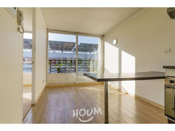 Departamento en Avenida María Rozas Velásquez