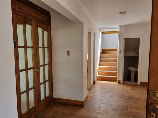 SE VENDE HERMOSA CASA