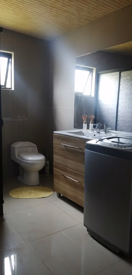 VENTA DE PARCELA CON CASA