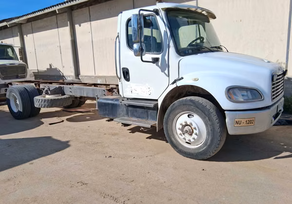 Freightliner M2 106 OFERTA
