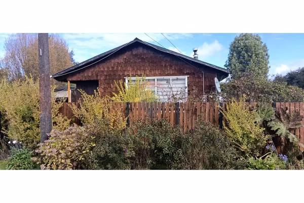 Se vende amplia casa en chacao