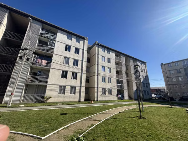 Vendo  departamento Condominio los Pinos San Pedro