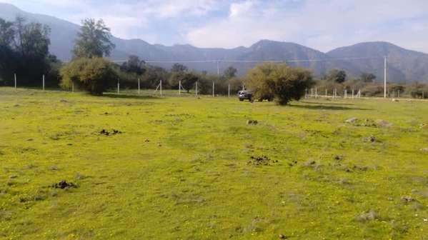 Parcela plana en condominio Las Cabras