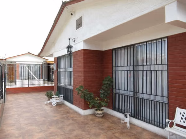 VILLA LOS ALMENDROS VALOR VENTA UF. 5.500.-