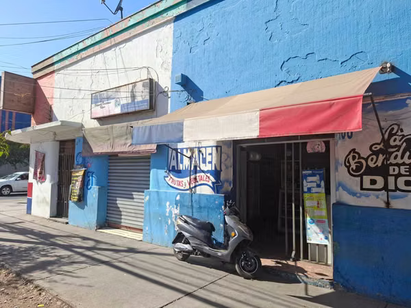 Excelente ubicación (106152)