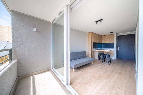 Edificio Cinco de Ab [3129-1]