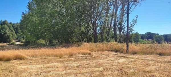 Arriendo Terreno a orilla de camino