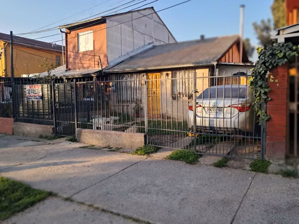 CASA EN AV.MEXICO C/GABRIELA 2D, 1B