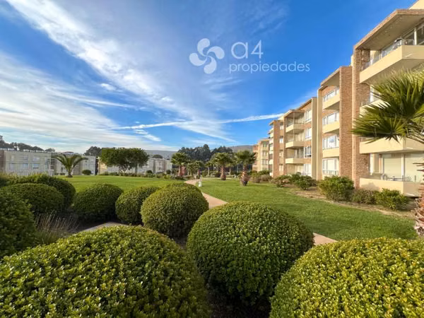 Excelente Ubicación Con Vista Al Mar, Condominio Papudo