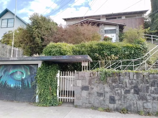 OPORTUNIDAD RESIDENCIAL O COMERCIAL (109037)