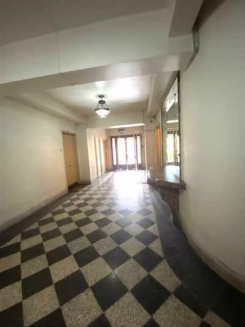 AMPLIO DPTO. AMOBLADO DE UN DORMITORIO (111671)