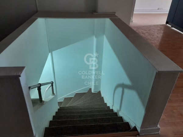 Arriendo Oficina  Duplex frente Plaza Constitución