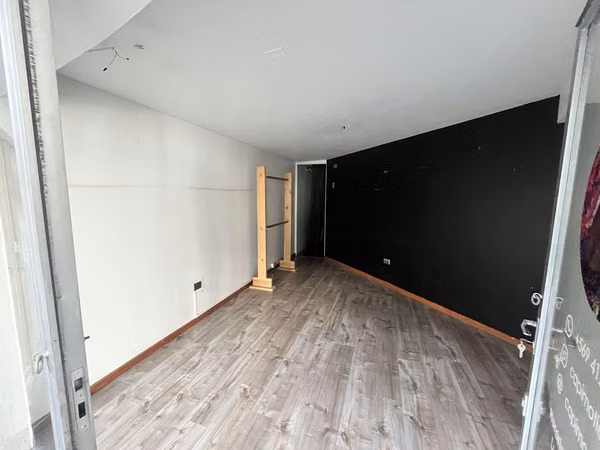 Local comercial en Plaza Lo Castillo